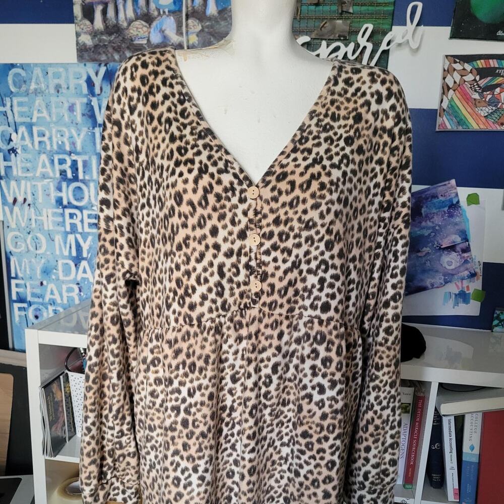 Cozy plussize top 2x animal print chicsoul Plus Size